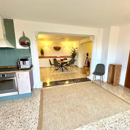 Apartamento La Luzia - Cozy Retreat With Panoramic View Benidoleig