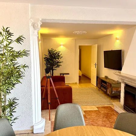 Apartment La Luzia - Cozy Retreat With Panoramic View Benidoleig